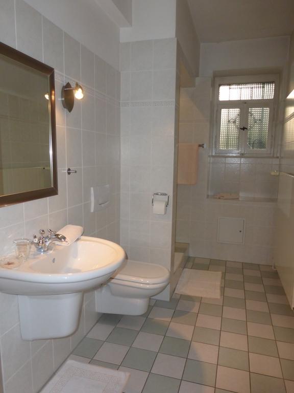 Hotel Villa Tosca Hanovre Extérieur photo